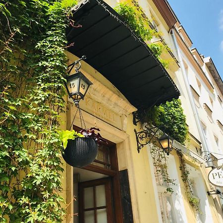 Aparthotel Karmel Krakkó Kültér fotó
