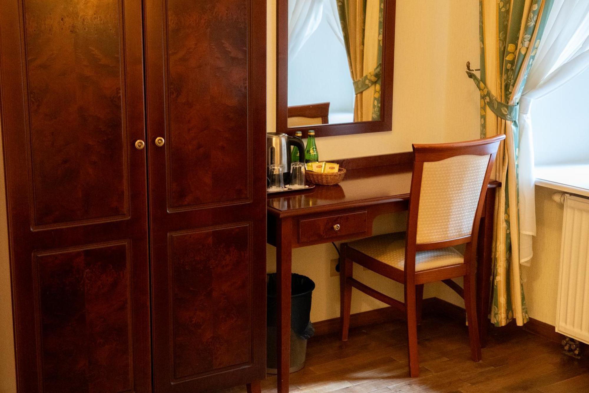 Aparthotel Karmel Krakkó Kültér fotó